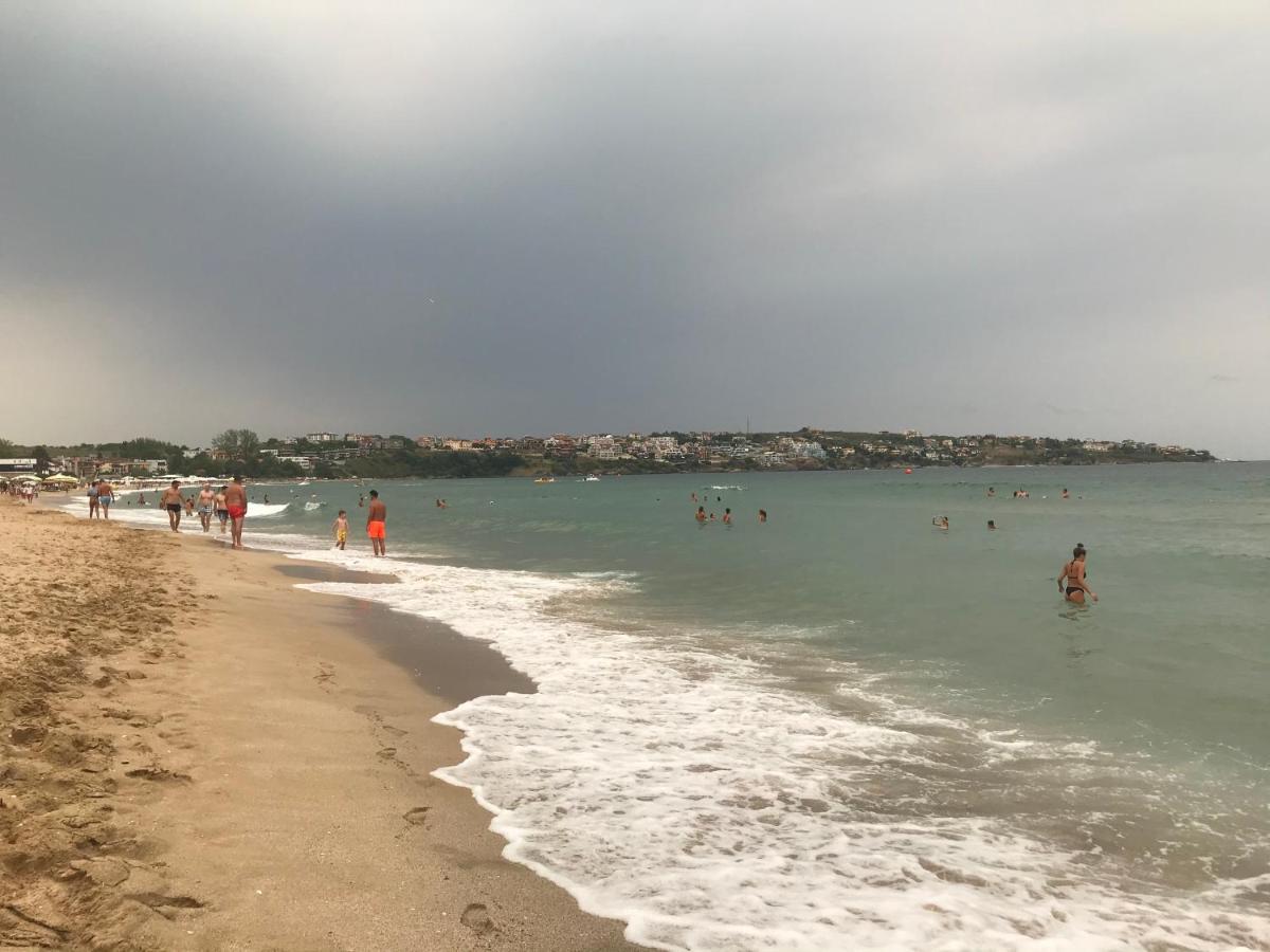 Santa Marina 2-Bedroom Apt. W/ Sea View + Terrace Sozopol Extérieur photo